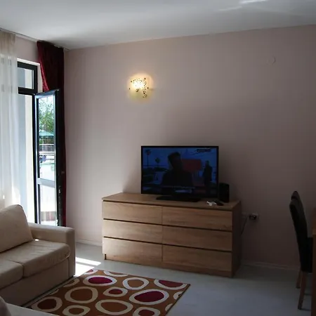 Apartment Yalta Studio