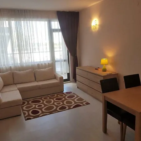 Yalta Studio * Golden Sands