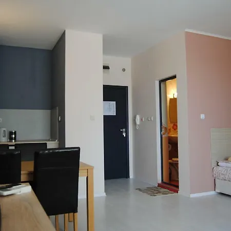 Yalta Studio Apartment Golden Sands